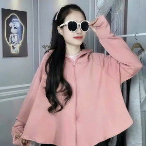Áo chống nắng nữ dáng cánh dơi vải Umi mềm mịn